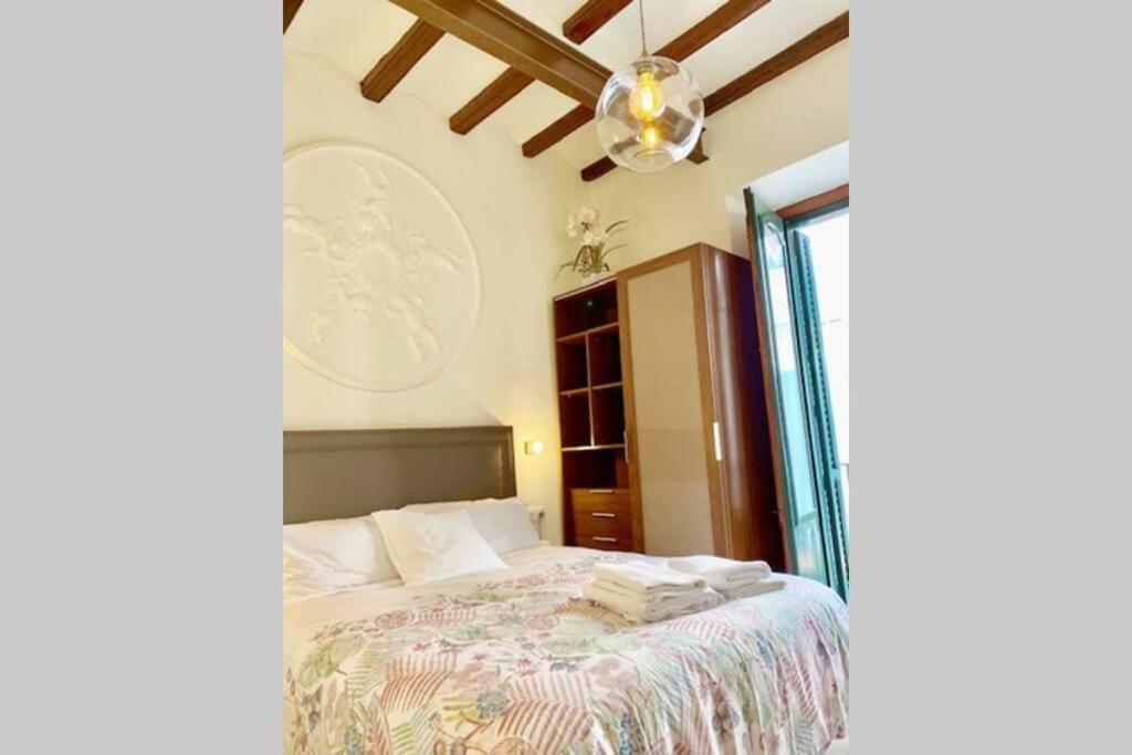 Cozy Studio With Balcony In The Best Place Lägenhet Sitges Exteriör bild